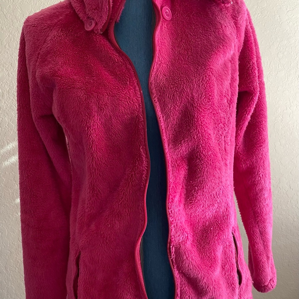 Merrell Hot Pink women’s fleece Jacket.